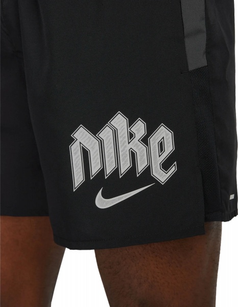 Шорты Nike DF RN DVN CHLNGR 5BF SHRT DX0837-010 р. L черный