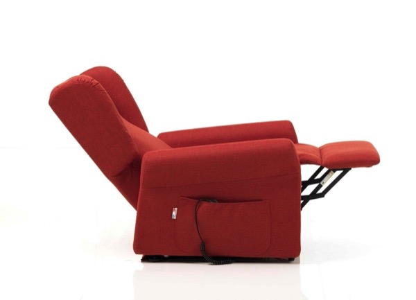 Кресло реклайнер Relax Вики красный / черный