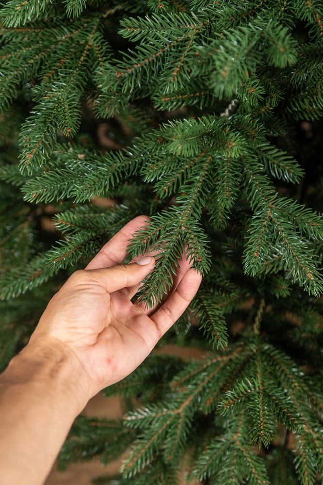 Искусственная елка литая Альпийская 2,30 м зеленая Siga Group