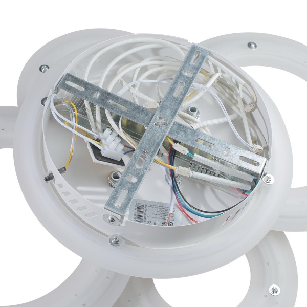 Люстра потолочная LED CONCEPT Dalkey R4 4x120 Вт белый