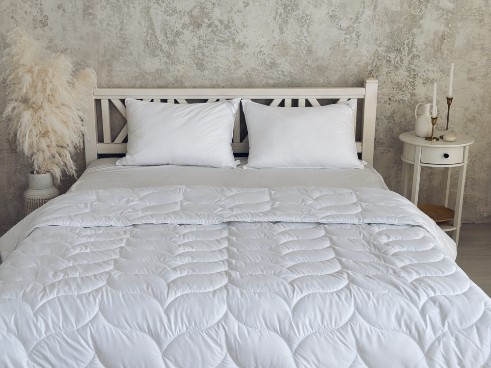 Одеяло демисезонное евро премиум софт Chill Out 140x205 см ARCLOUD