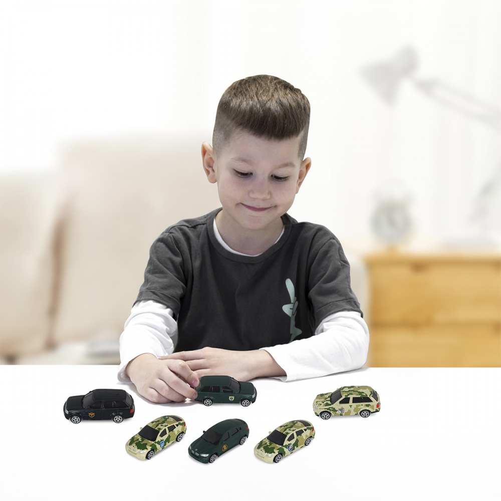 Автомодель TechnoDrive 1:43 Шевроны Героев S1 250363UM