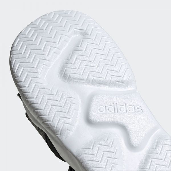 Сандалии Adidas 90s SANDAL EG7647 р. UK 4 черный