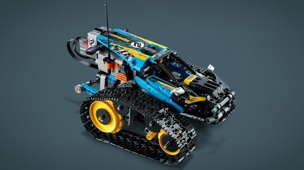 Конструктор LEGO Technic Швидкісний всюдихід з ДК 42095