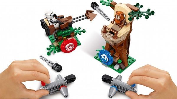 Конструктор LEGO Star Wars Боевые действия: Нападение на спутник Эндора 75238