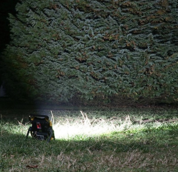 Фонарь прожекторный Tough Master TM-WLA18