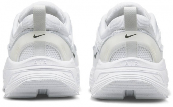 Кроссовки Nike AIR MAX BLISS DH5128-101 р.40 белый