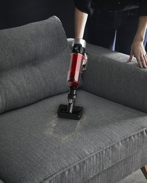 Пылесос аккумуляторный Rowenta X-Force 9.6 Animal RH2079WO black/red 