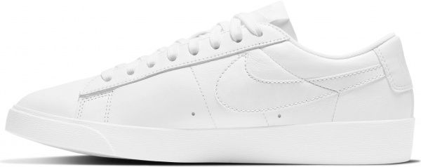 Кроссовки Nike W BLAZER LOW LE AV9370-111 р.US 8 белый