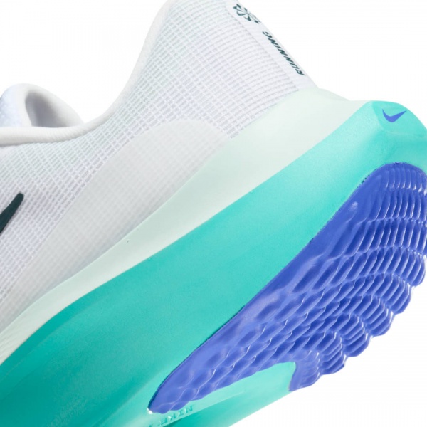 Кроссовки Nike NIKE ZOOM FLY 5 DM8968-302 р.41 зеленый