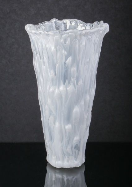 Ваза стеклянная белая Ombrello 39х50 см Antonio Tammaro