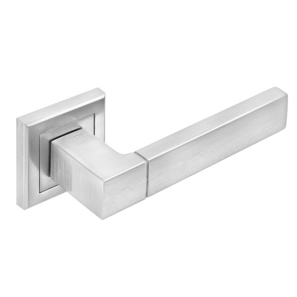 Ручка на розетці Linde А-2004 матовий хром