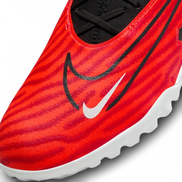 Сороконожки Nike REACT PHANTOM GX PRO TF DD9466-600 р.40,5 красный