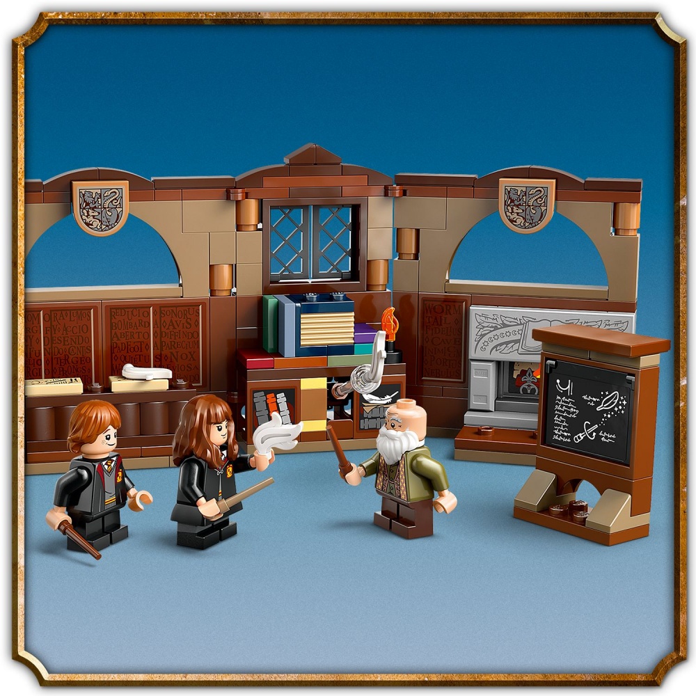 Конструктор LEGO Harry Potter Замок Гоґвортс™: урок чарів 76442