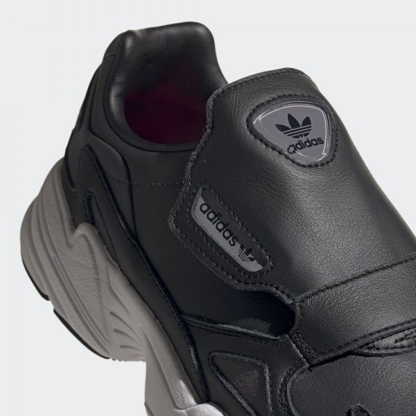 Кроссовки Adidas FALCON RX W EE5111 р.6,5 черный