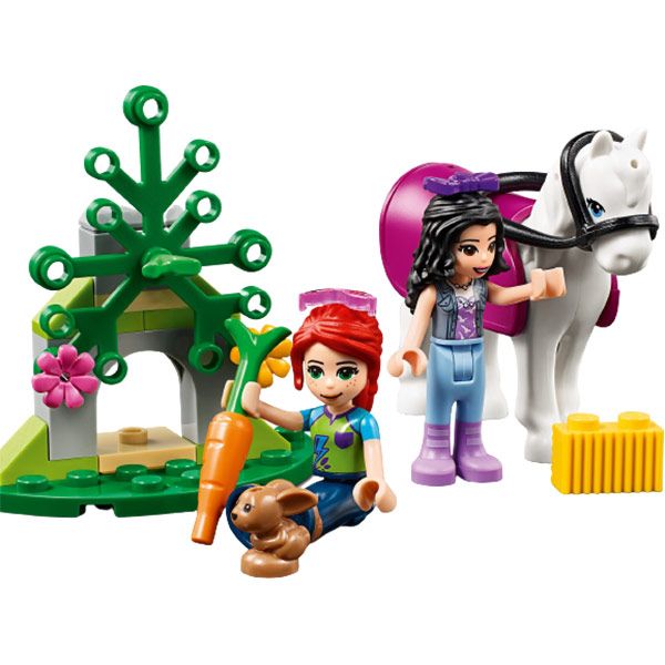 Конструктор LEGO Friends Фургон для коня Мії 41371
