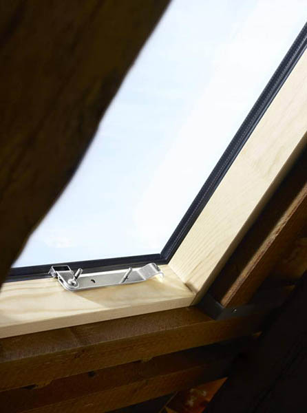 Люк-вилаз VELUX 45x73 VLT 029 1000