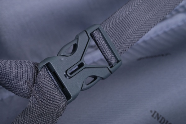 Чемодан 39 л бордовый LS22100 48х37х22 ABS 