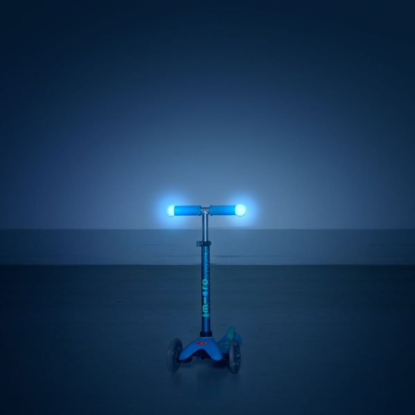 Самокат Micro Mini Deluxe Magic аквамарин 