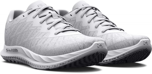 Кроссовки Under Armour CHARGED BREEZE 2 3026142-100 р.40,5 белый