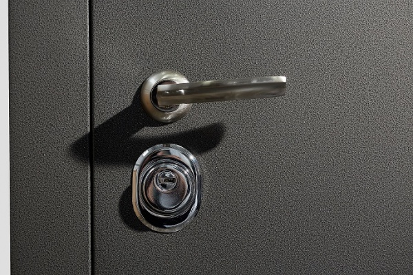 Двері вхідні Міністерство дверей КУ-Орнамент мармур темний 2050x960 мм праві