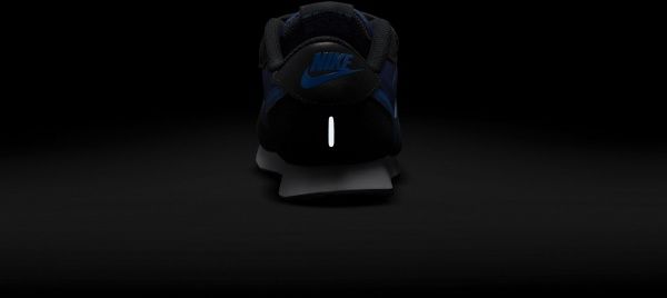 Кросівки Nike MD Valiant CN8559-412 р.US 1Y синій