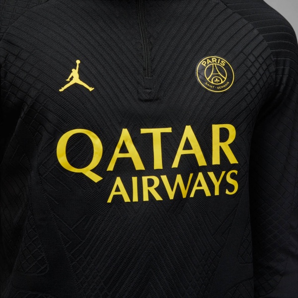 Джемпер Nike AIR JORDAN PSG M NK DFADV STRK ELT DRIL TP KKS 4TH DR4498-011 р. L чорний