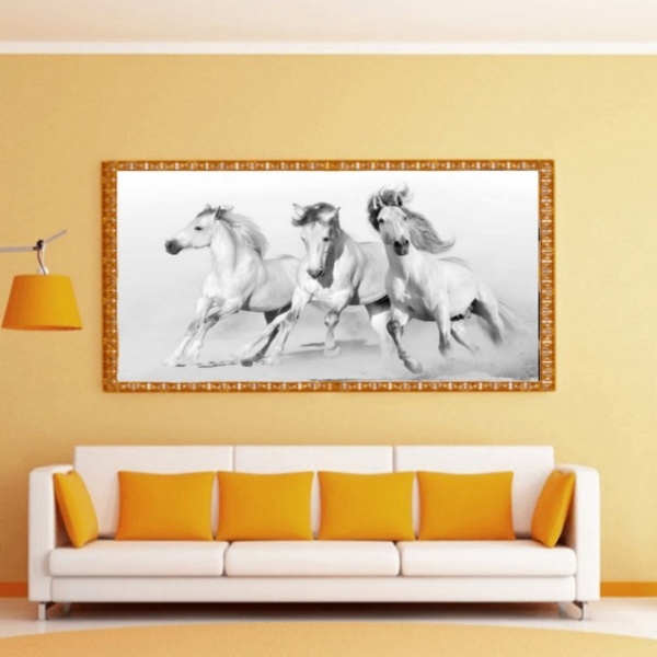 Репродукция Три белые лошади 50x100 см Арт Фемелі 
