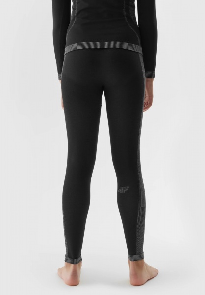 Комплект термобелья 4F SEAMLESS UNDERWEAR F109 4FJAW23USEAF109-20S р.152/158 черный