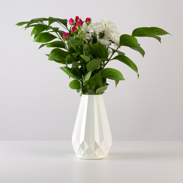 Ваза пластиковая MVM DH-FLOWERS-07 WHITE 20,5 см 