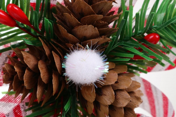 Набор подвесок Бантики 28х10.5 см 3 шт. белый с красным NY21137