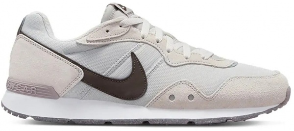 Кросівки Nike Venture Runner CK2944-013 р.43 хакі