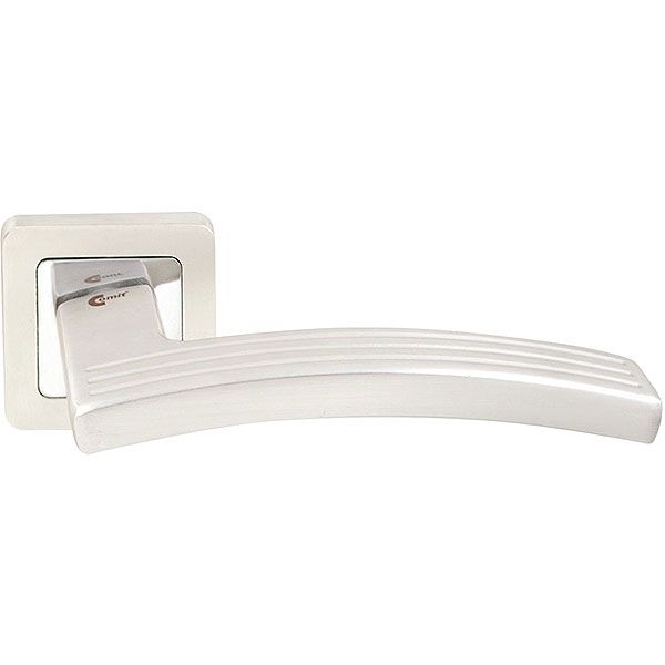 Ручка на розетці Comit Michaela хром/срібло