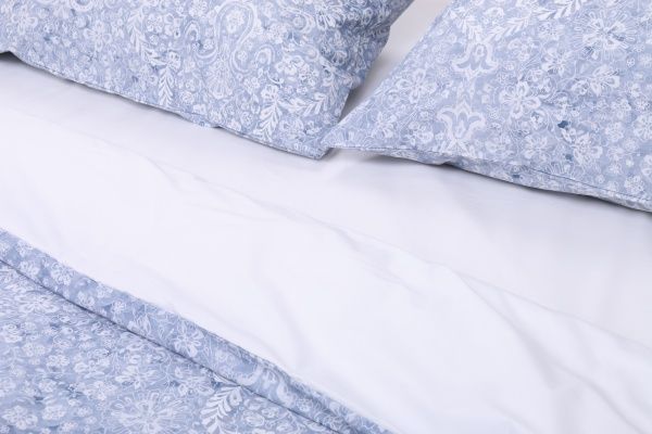 Комплект постельного белья Paris Nanga 2 серый с белым Guy Laroche 