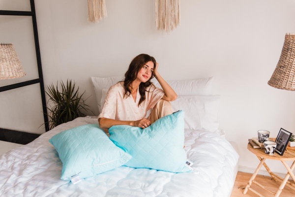 Подушка бавовняна 1291 Valentino висока 50х70 см (2200001538047) MirSon