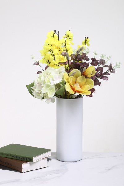 Ваза стеклянная Soft цилиндр 26,5 см белая 