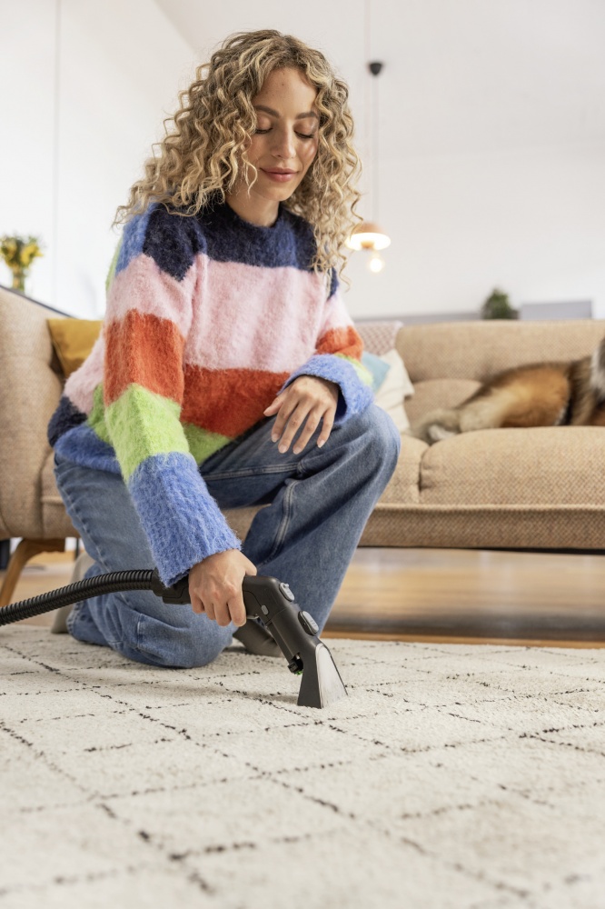 Пылесос моющий Karcher SE 3 Compact Floor white