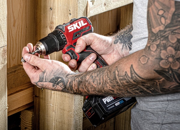 Шуруповерт акумуляторний SKIL Compact DD1E3065CA