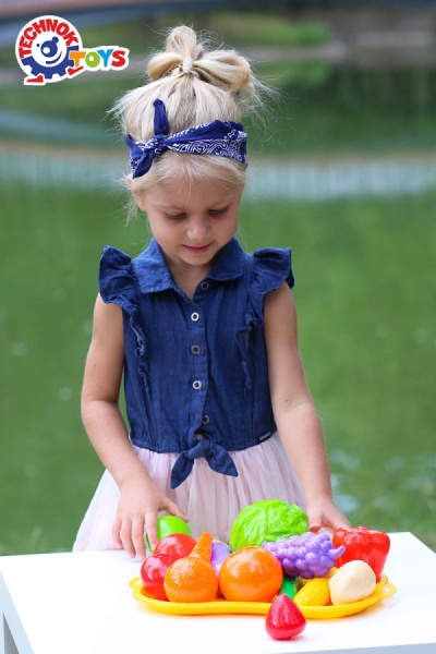 Ігровий набір ТехноК 16 елементів на таці 5347