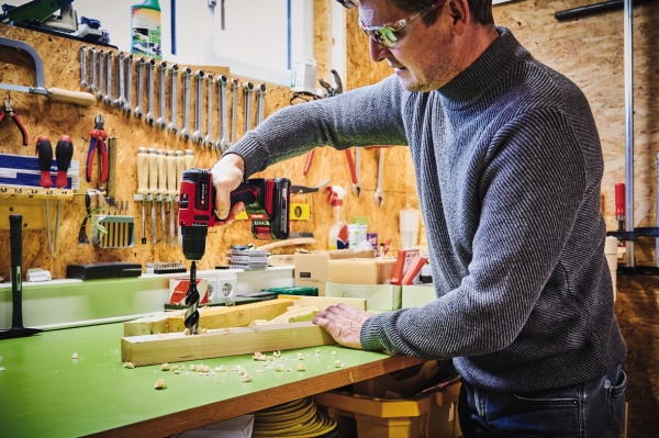 Шуруповерт акумуляторний Einhell TE-CD 18/40 Li BL - Solo 4513997