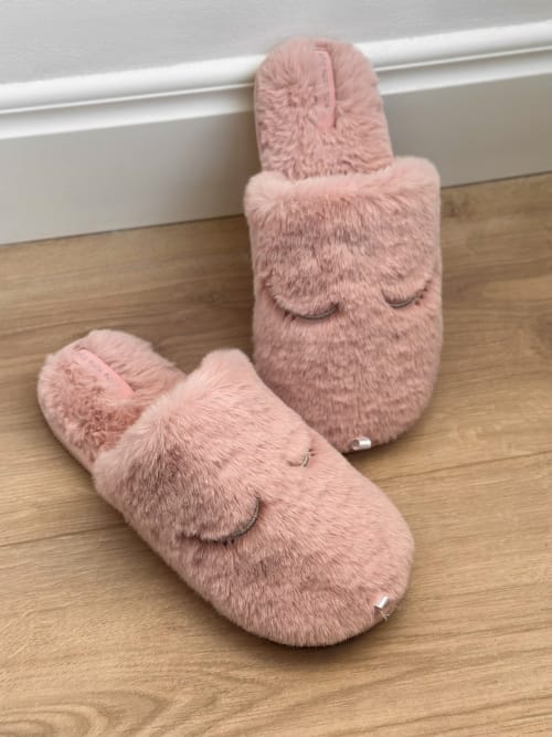 Капці домашні Twins HS-LUX EYES хутрянi закриті 11051 р.40 світло-рожевий