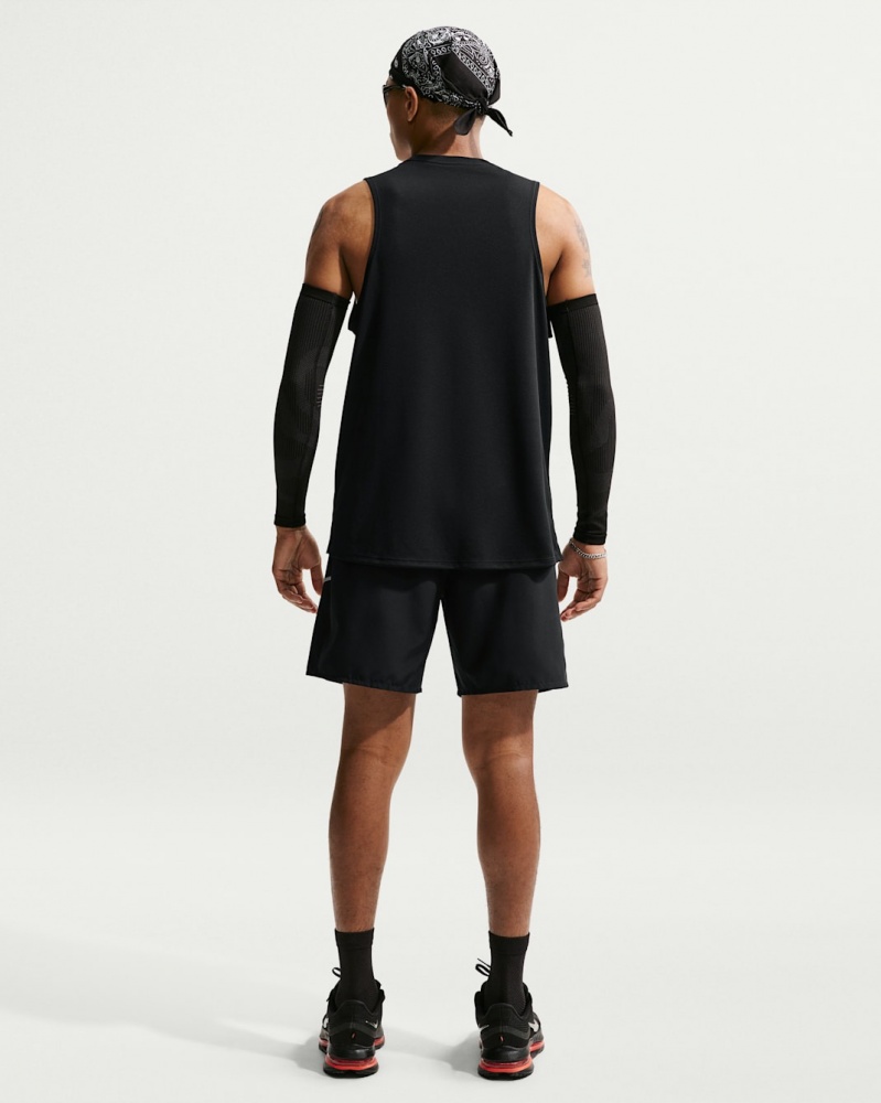 Шорти Nike M NK DF MILER 7BF IF2070-010 р. S чорний