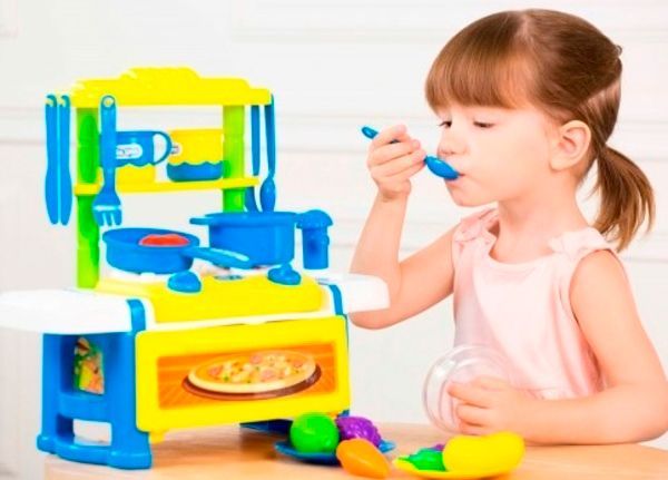 Ігровий набір Bebelino кухня Маленький кухар 58120