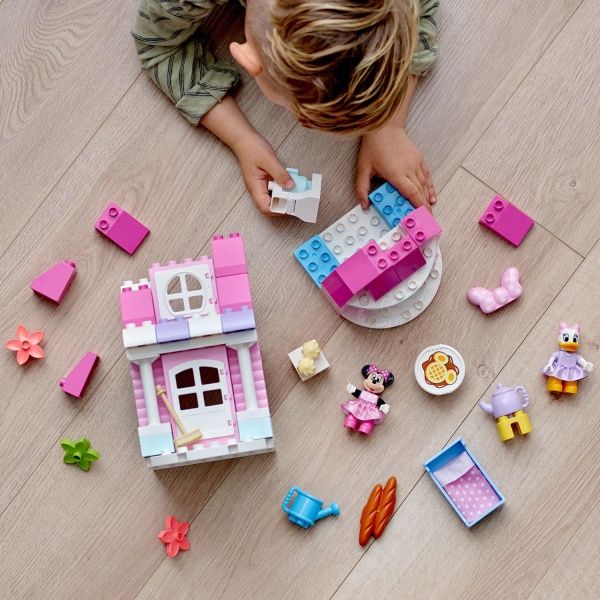 Конструктор LEGO DUPLO Дом и кафе Минни 10942