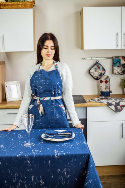 Скатерть Joy синий 110x136 см La Nuit 