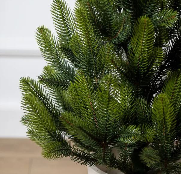 Искусственная елка Лапландская в горшку 0,9 м зеленый