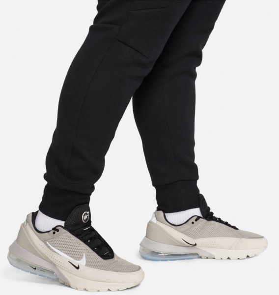 Брюки Nike M NK TCH FLC JGGR FB8002-010 р. L черный