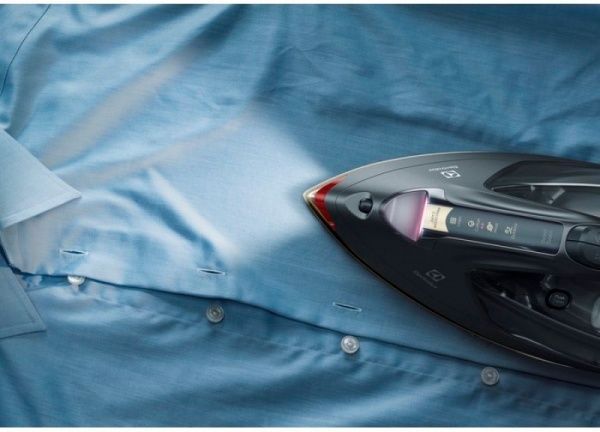 Праска Electrolux E8SI1-7EGM 