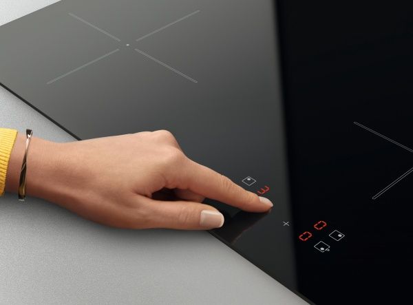 Варочная поверхность Zanussi IPZ642KC