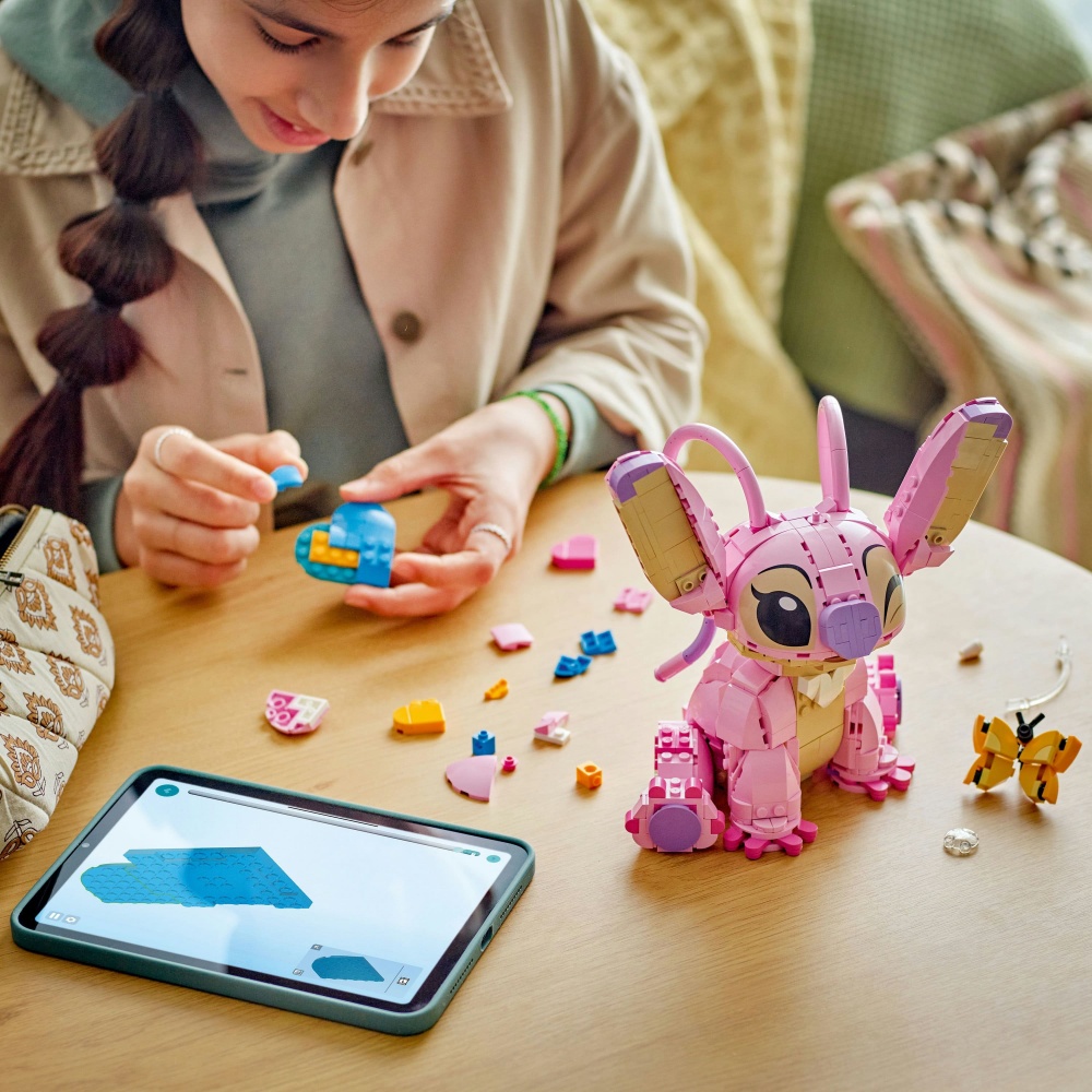 Конструктор LEGO Disney Ангел 43257